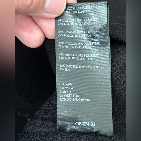 Anthropologie Black Structured Bell Sleeve Blazer Jacket, size XS - Picture 9 of 9